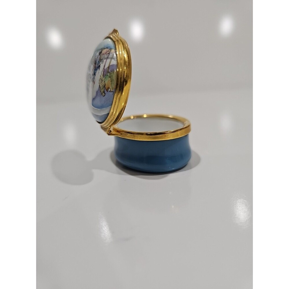 Halcyon Days Disney Sleeping Beauty Castle 45 Years Disneyland Trinket Box - Picture 8 of 8
